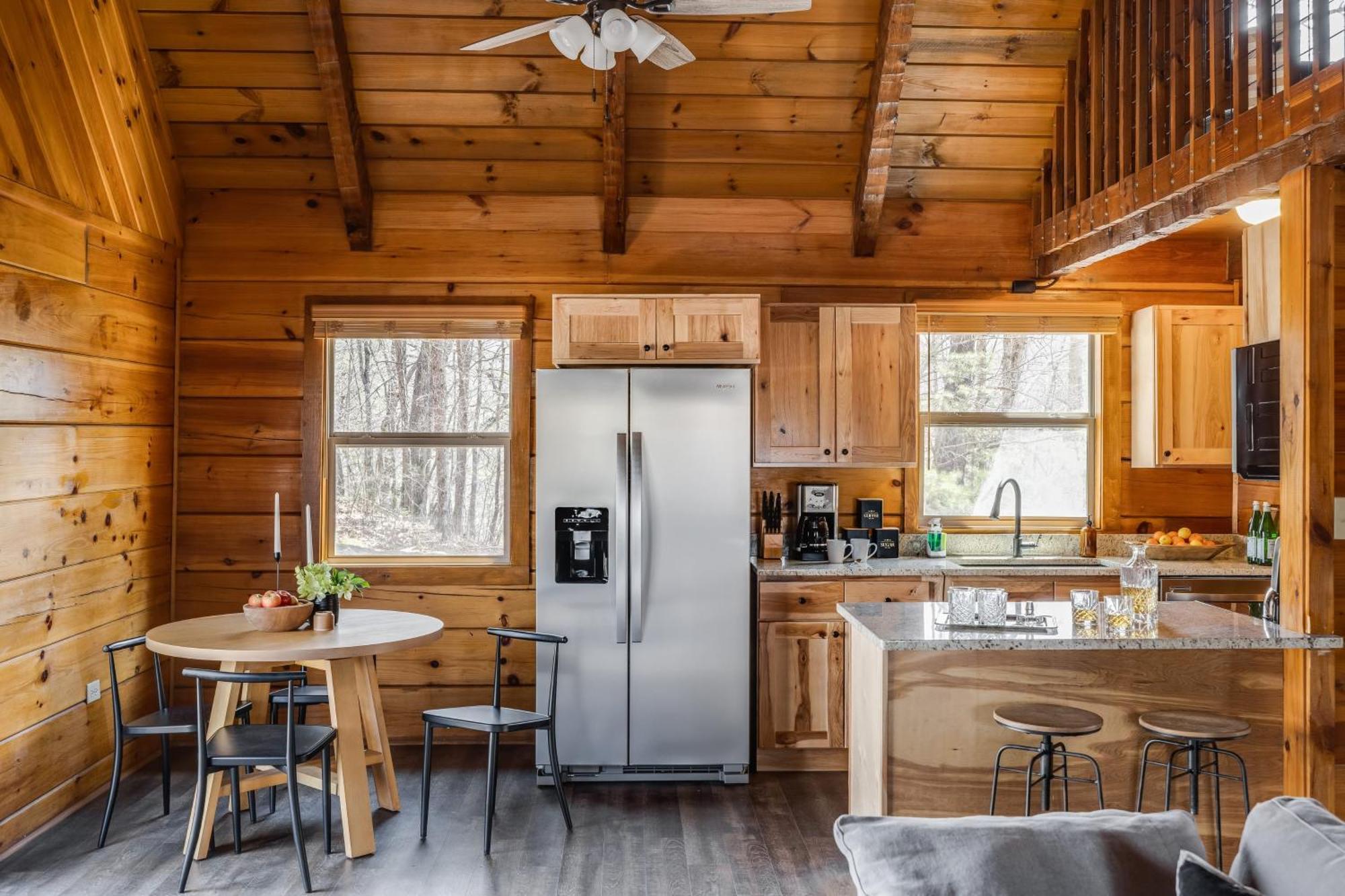 Dudley II By Avantstay Comfortable Cabin W Hot Tub Views Pigeon Forge Esterno foto