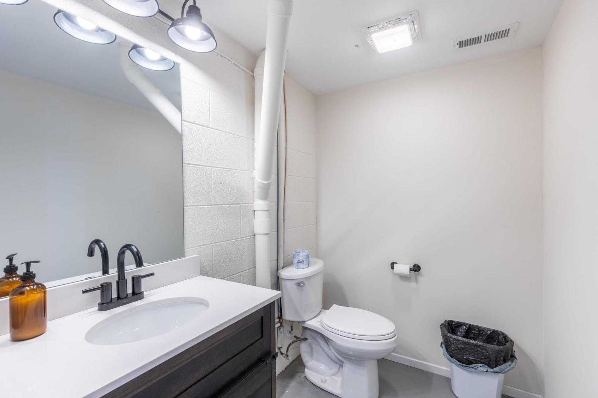 Dudley II By Avantstay Comfortable Cabin W Hot Tub Views Pigeon Forge Esterno foto