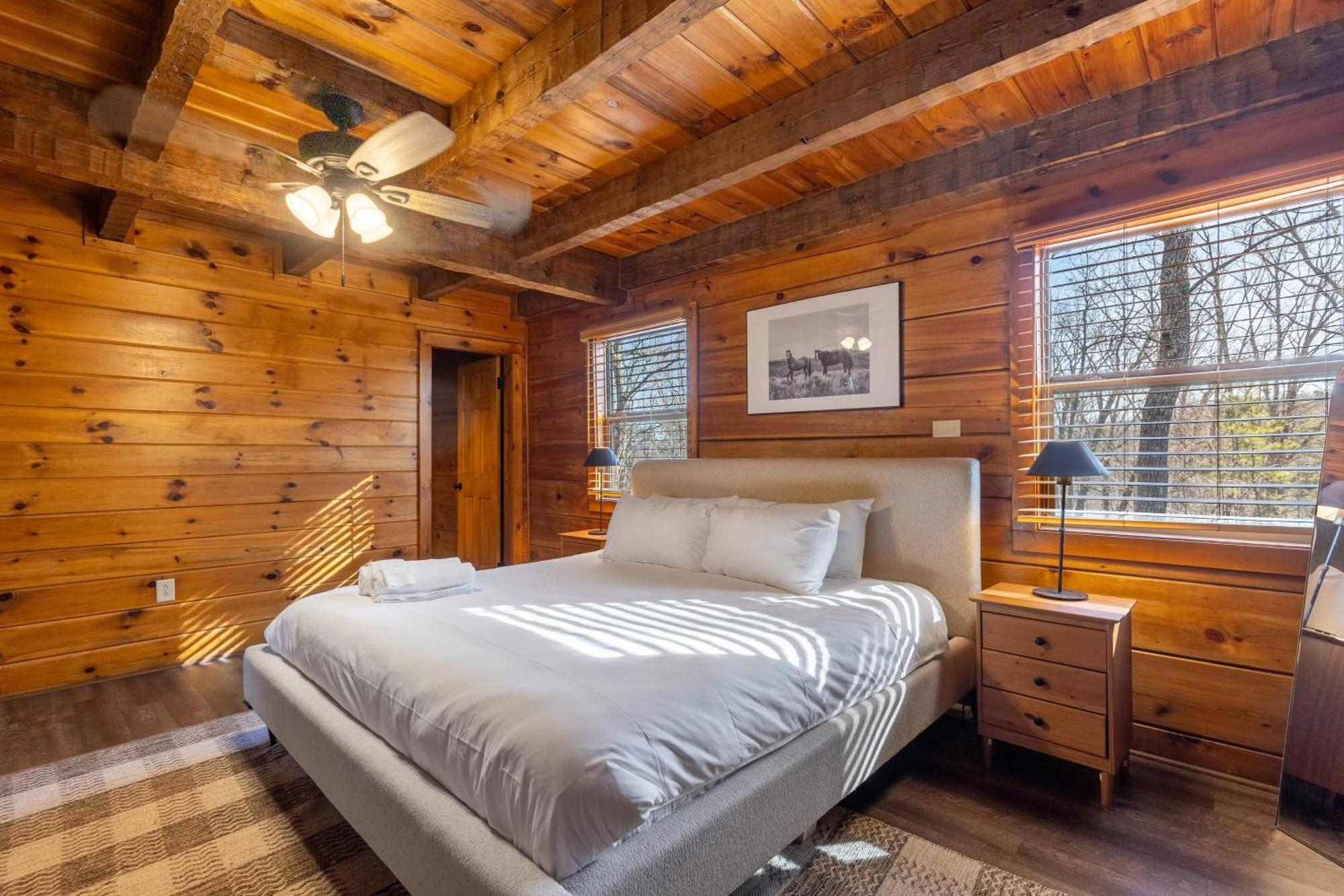 Dudley II By Avantstay Comfortable Cabin W Hot Tub Views Pigeon Forge Esterno foto