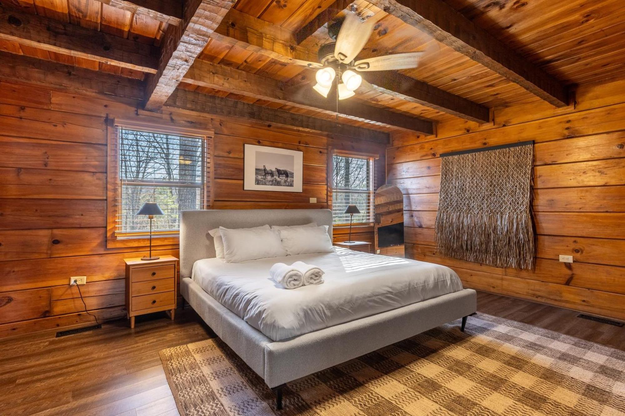 Dudley II By Avantstay Comfortable Cabin W Hot Tub Views Pigeon Forge Esterno foto
